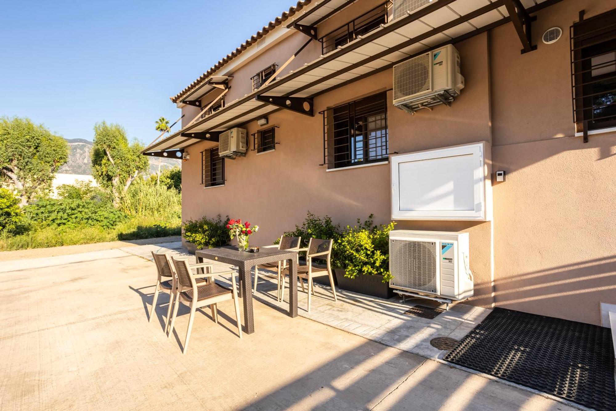 Grande Luxury Villa Kalamata - 3 エクステリア 写真